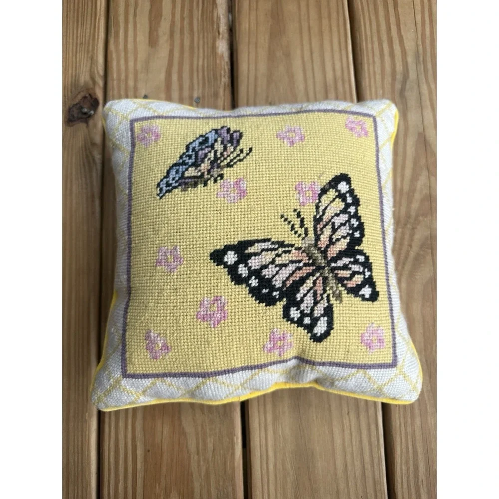 Vintage MCM Needlepoint Tapestry Throw Pillow Daisies Butterflies yellow BOHO